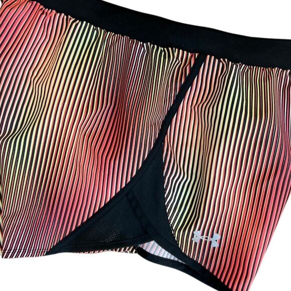 Under Armour Fly-by 2.0 Athletic Running Shorts Size Medium Striped Multicolor - Picture 8 of 13